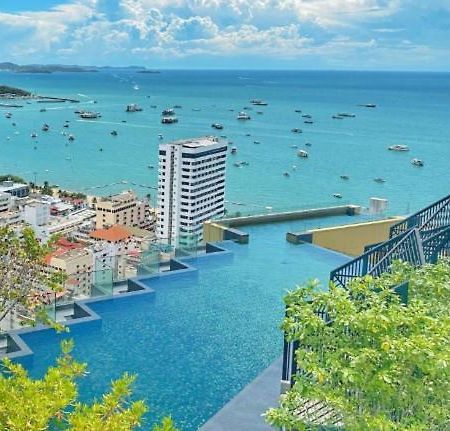 Edge Central Pattaya Seaview Residence エクステリア 写真
