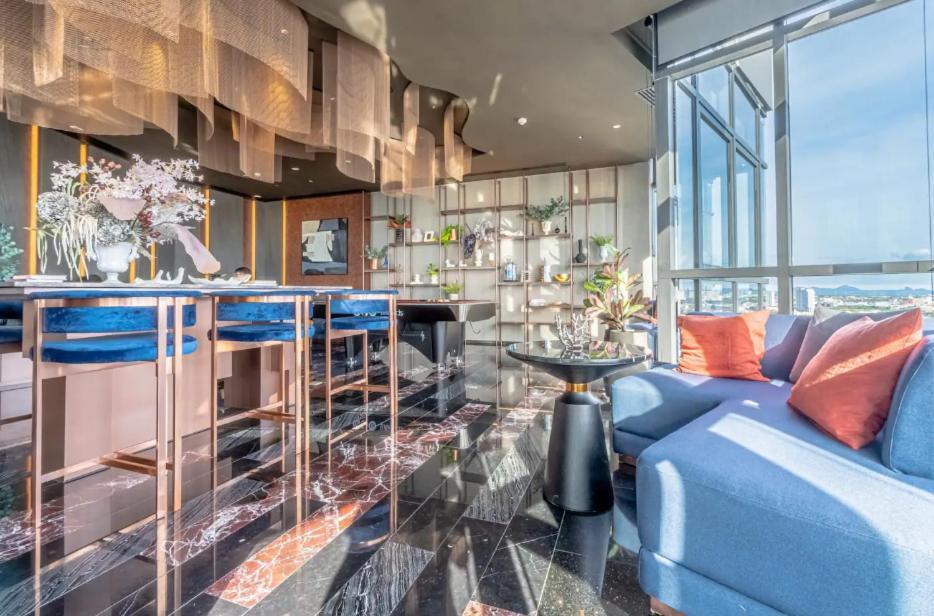 Edge Central Pattaya Seaview Residence エクステリア 写真